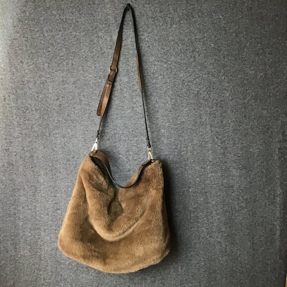 Unique Faux Fur Reversible Cross Body Purse Brown Adjustable Straps - Picture 1 of 7